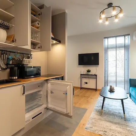 Apartament Cozy Terrace & Free Parking In The Heart Of Ryga