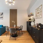 Cozy Terrace & Free Parking In The Heart Of Riga