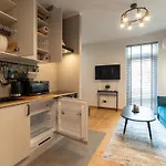 Apartment Cozy Terrace & Free Parking In The Heart Of Riga