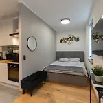 Cozy Terrace & Free Parking In The Heart Of *