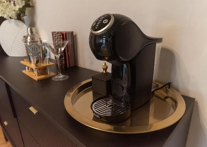 公寓 Cozy Terrace & Free Parking In The Heart Of 里加